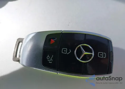 2020 Mercedes-Benz E 450 z USA, uszkodzony, nr VIN WDD1K6HB0LF121075